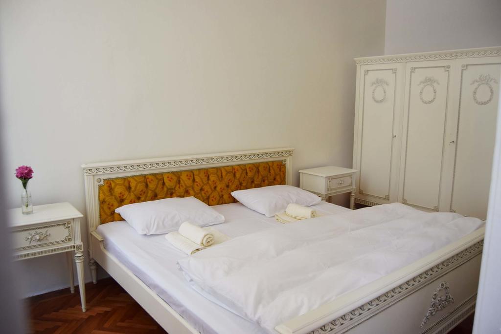 Contessa Apartment Cluj Napoca Exterior foto